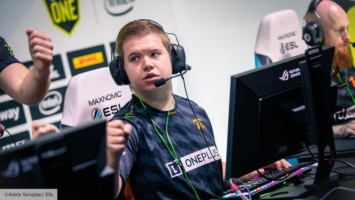 Featured image for “JW removed from Fnatic’s lineup”
