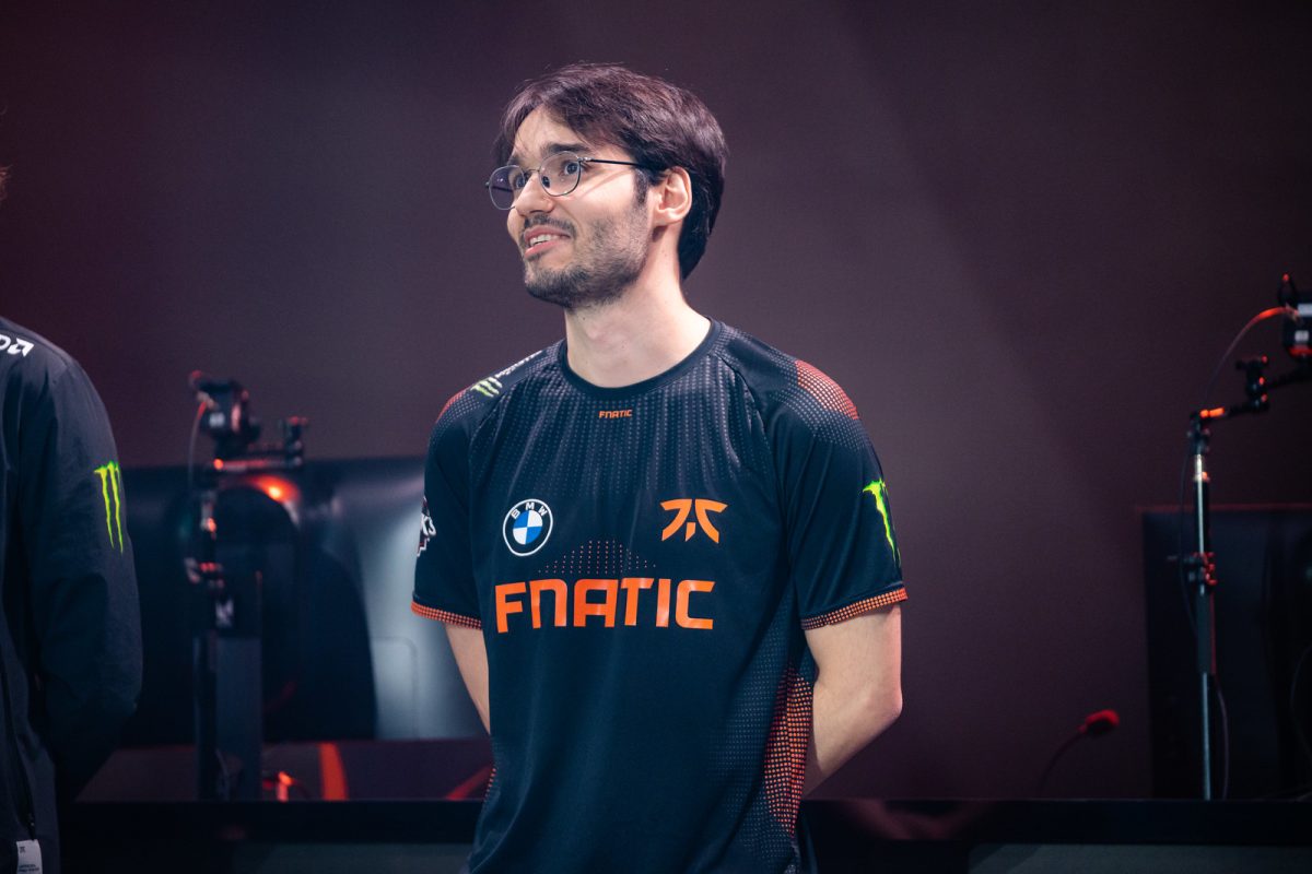 Featured image for “Hylissang signs two-year extension with Fnatic”