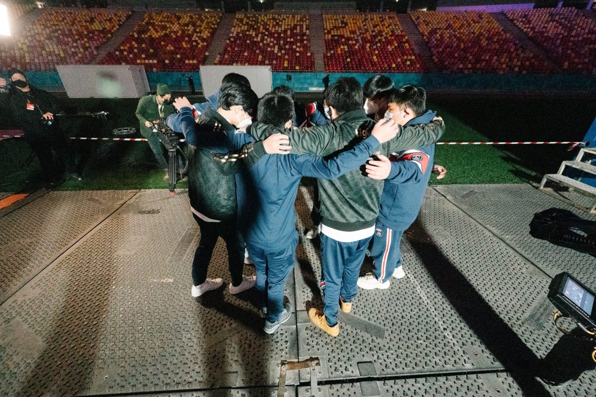 Featured image for “PSG.LGD is the first team to qualify to TI11 through DPC”