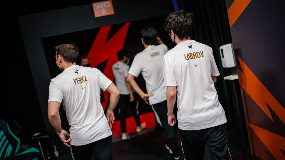 Team Vitality are the latest superteam to fail to deliver in the LEC. However, five other teams did the same (or worse).