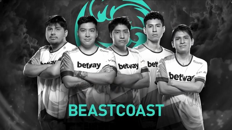 Beastcoast's Stinger (second-left side) is set to face Hokori in TI11's lower bracket.