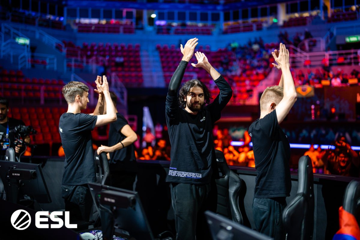 Featured image for “Outsiders lock in semi-final berth against Fnatic at IEM Rio”