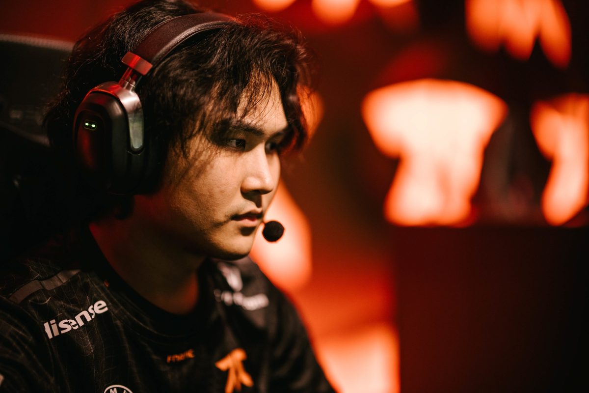 Featured image for “Post-TI11 roster shuffle: Jabz and Sunbhie leave Fnatic”