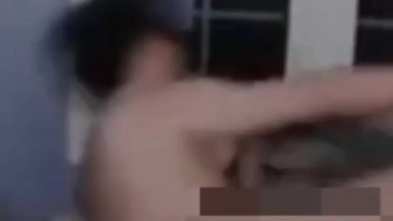 Video: The clip that got Prezoh banned