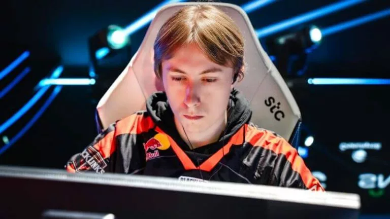 FNATIC Chronicle, on Jaxon.gg's list of best Valorant players, as an honorable mention.