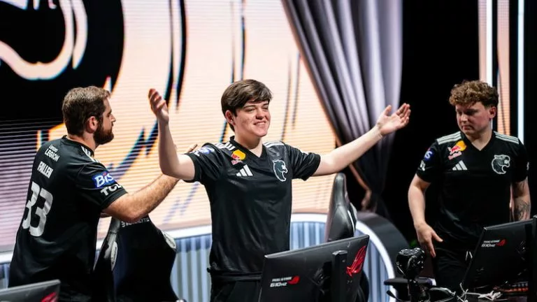 molodoy salutes the crowd at BLAST Rivals 2025 Season 2 after FURIA defeated paiN Gaming.